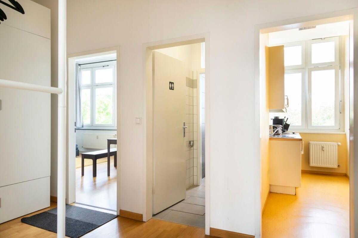 Central Big Apartment Self Checkin Berlín Exterior foto
